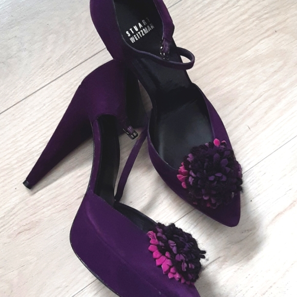 Stuart Weitzman purple  suede pumps - Picture 1 of 9